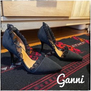 Ganni Black Ruffle Pumps - 37